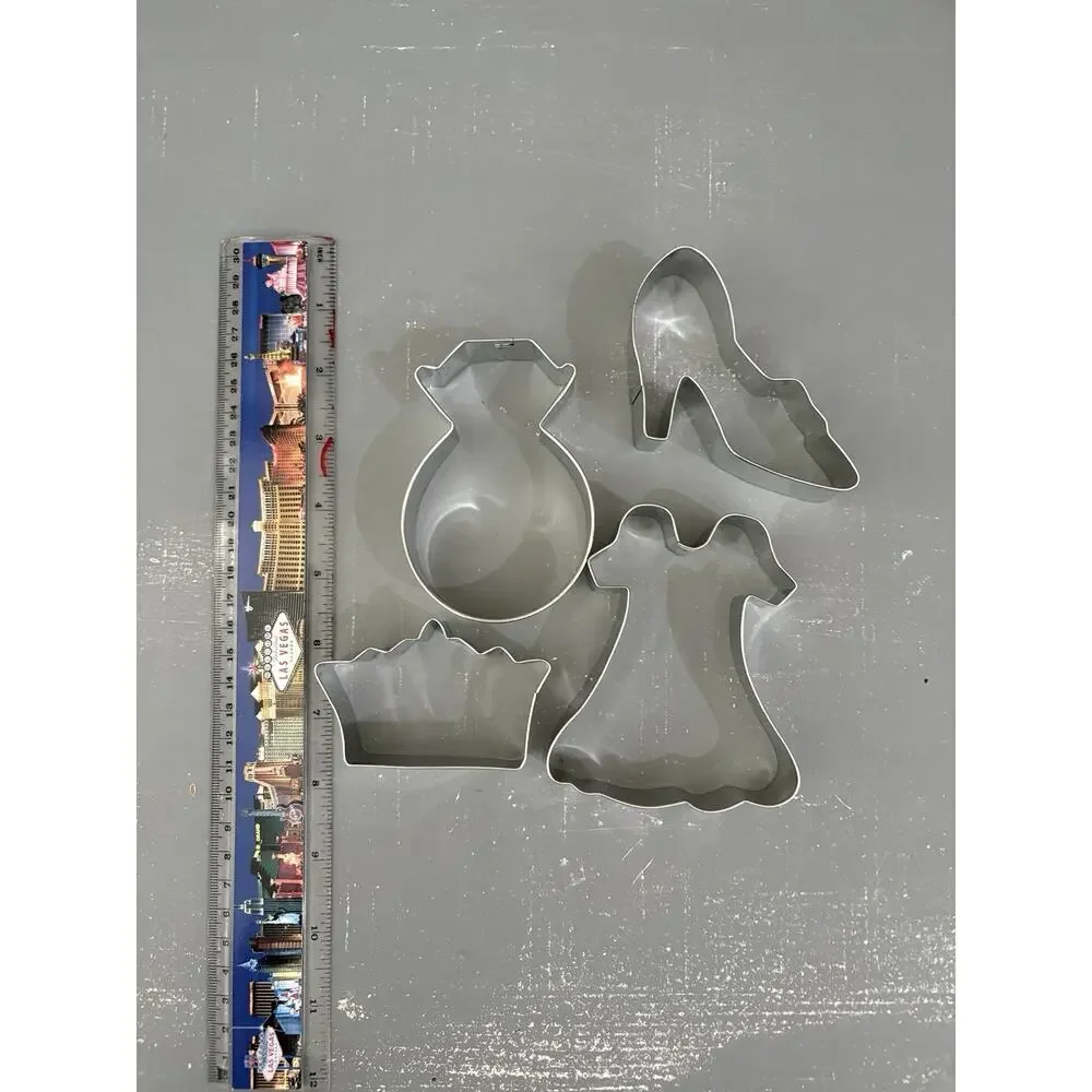 Williams-Sonoma add little